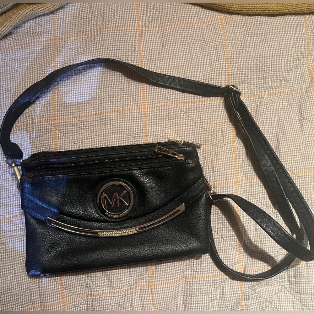 Michael Kors crossbody black purse